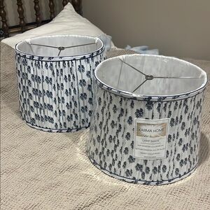 ❌SOLD❌ Vintage Folk Floral Blue and White Lamp Shades